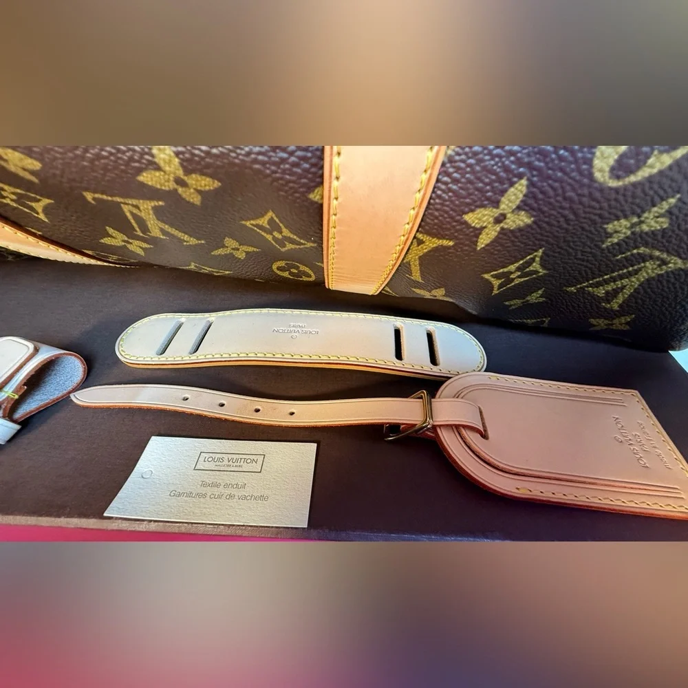 Louis Vuitton Brass Padlock‎ with Keys - Picture 3 of 15